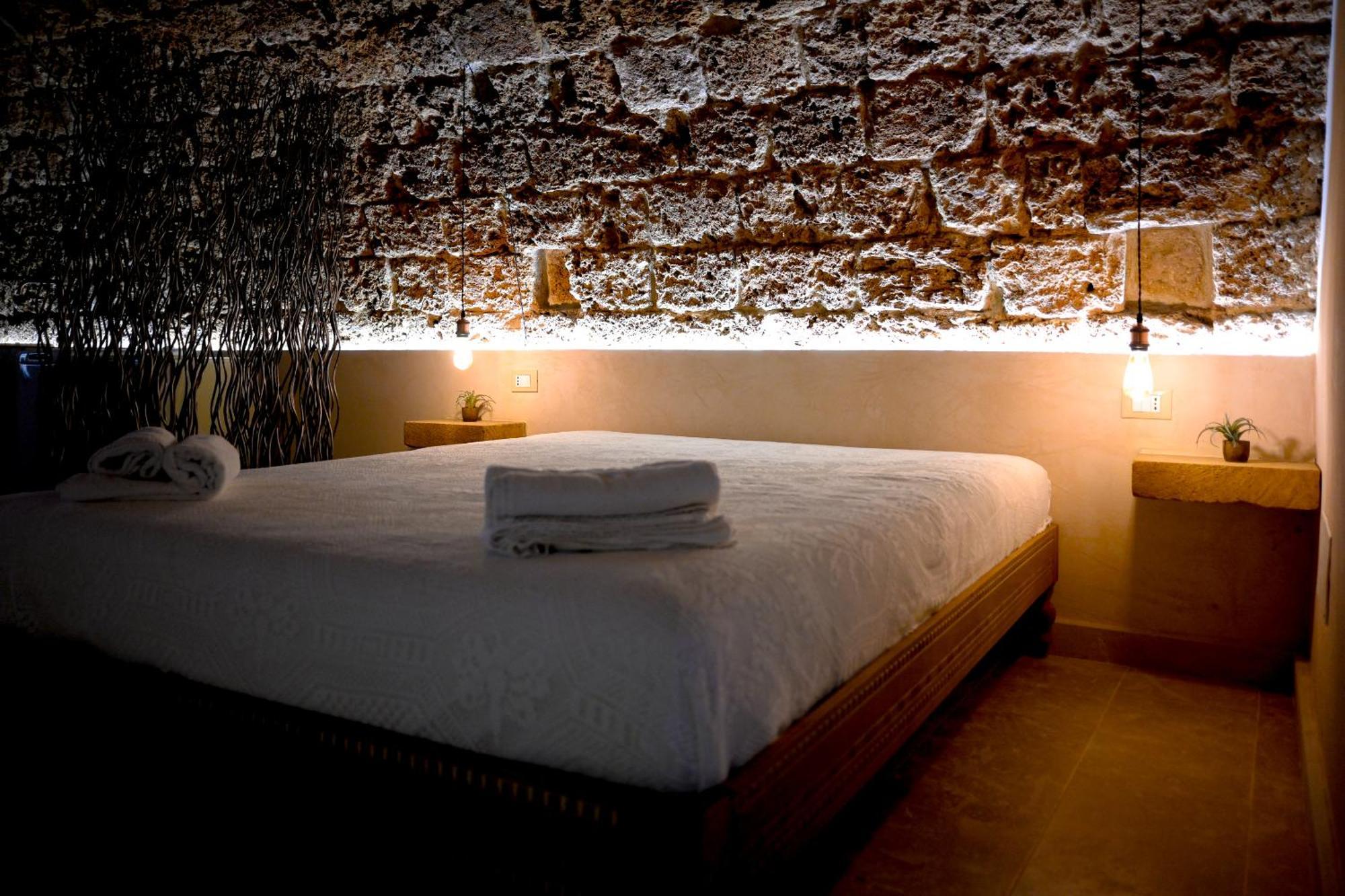 La Grotta, Luxury Suite & Spa Noto Eksteriør billede